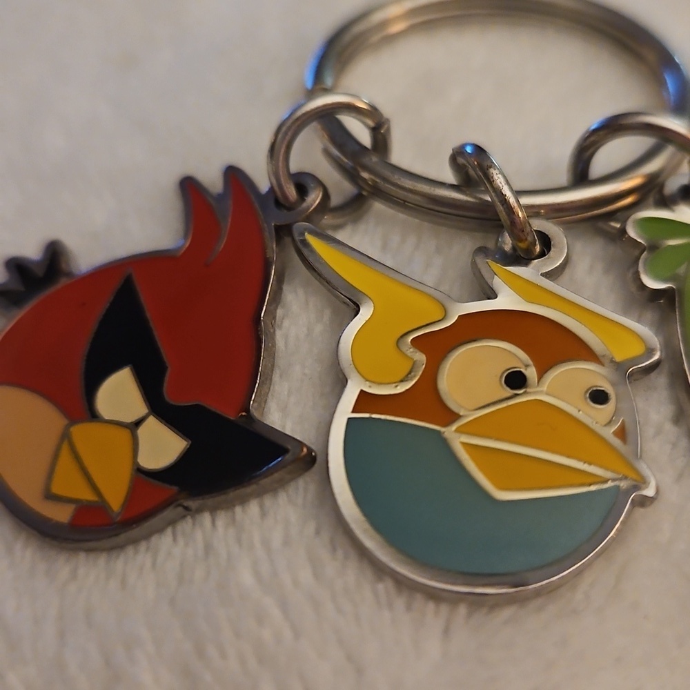 Angry Bird Charms Keyring - Picture 4 of 5